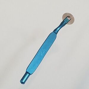 Vintage Sewing Boye USA Tracing Wheel Blue Teal